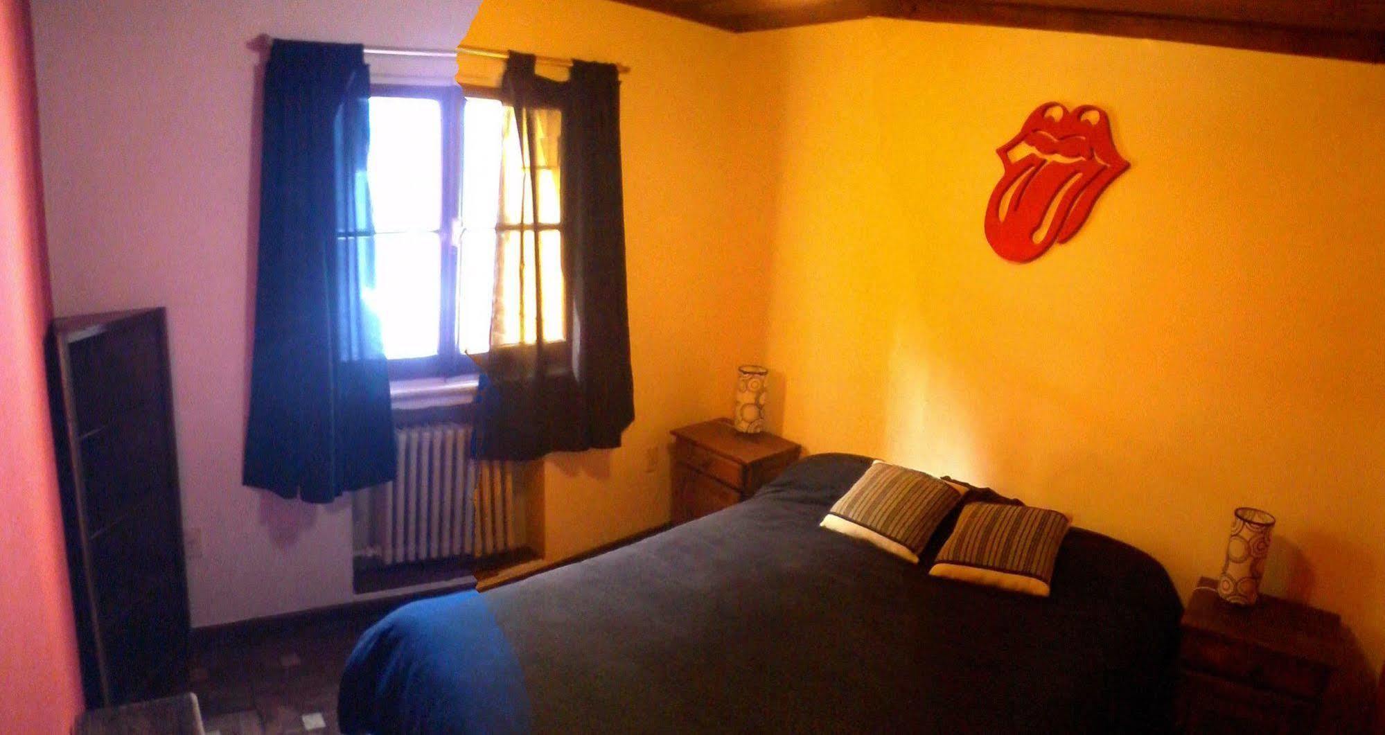 Hostel Achalay San Carlos de Bariloche Esterno foto